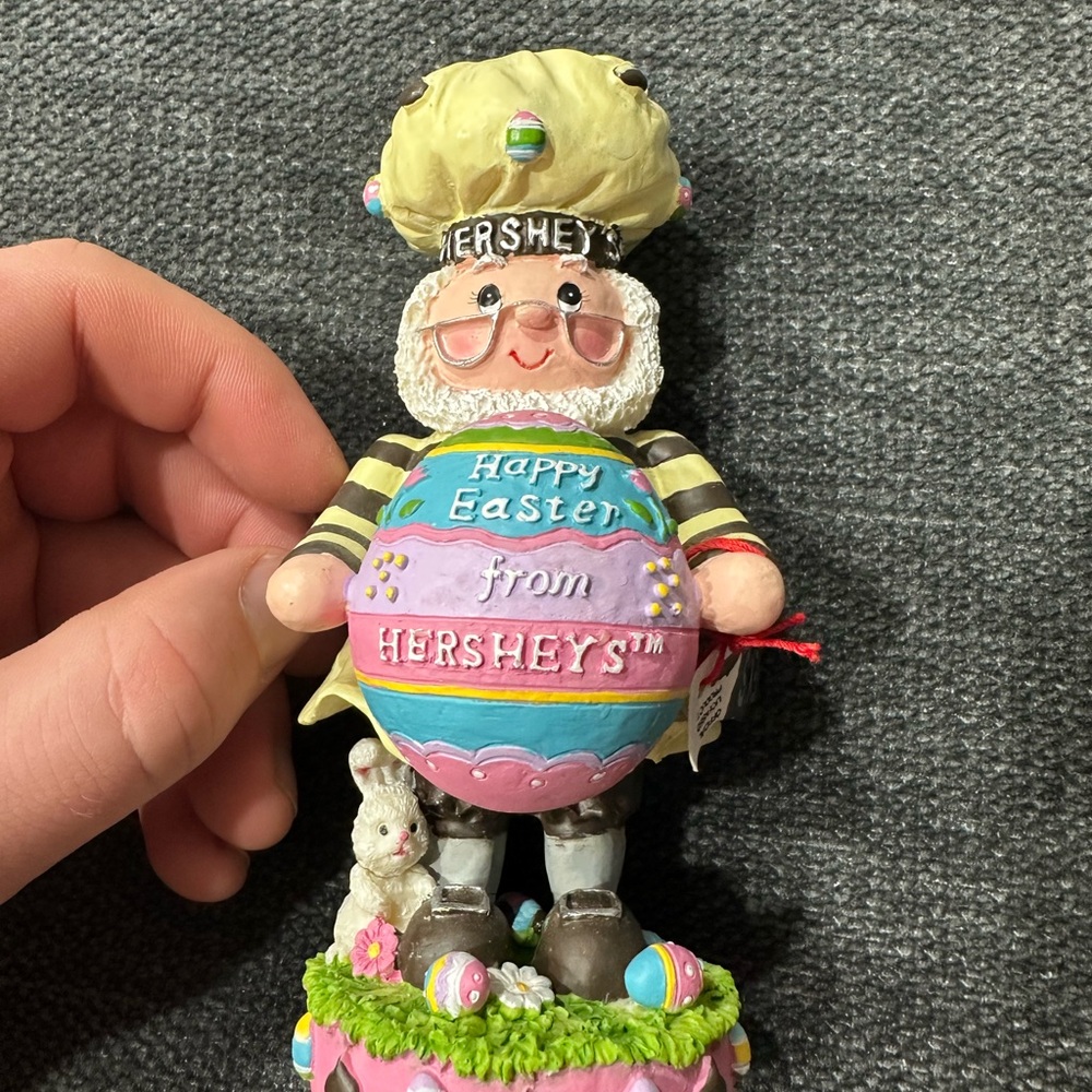 Vintage Hershey's Easter Figurine